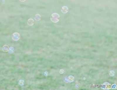 三十句最近非常流行的经典爱情 微信爱情值得分享